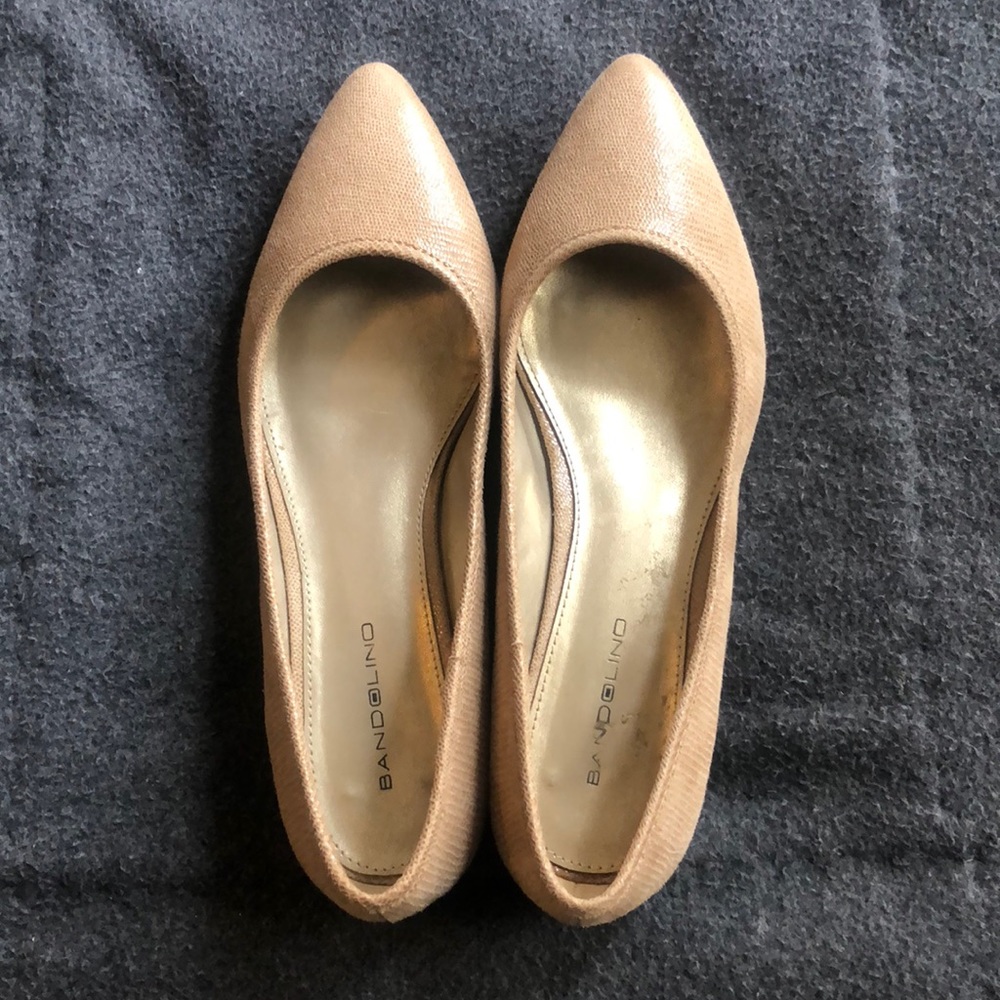 Bandolino flats